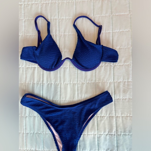 SHEIN Swim Basics Solid Underwire Bikini Swimsuit - Picture 6 of 6